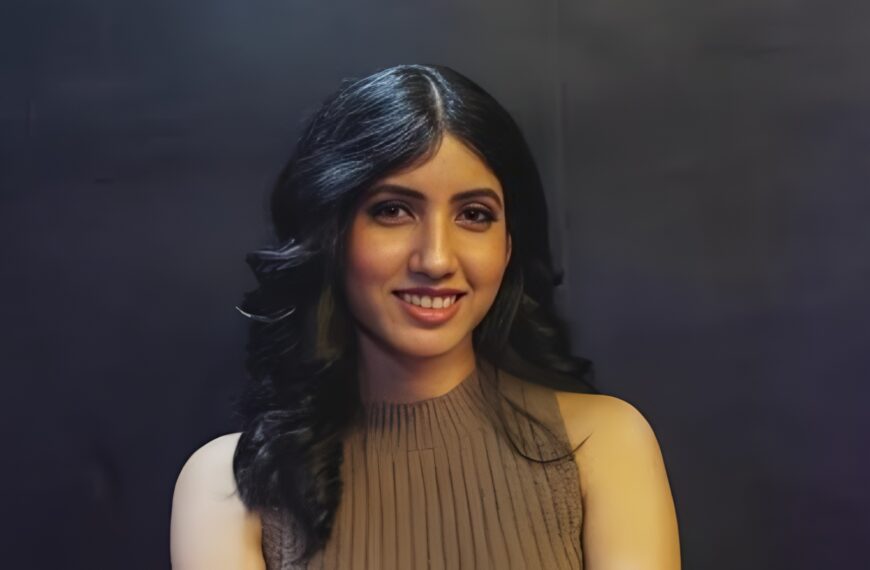 Revenant Esports adds second female player